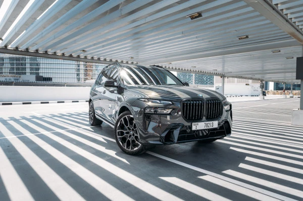  Grey BMW X7 40i Photo 