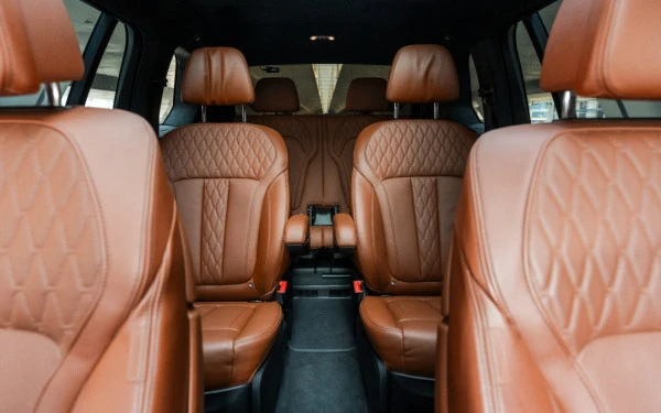  Grey BMW X7 40i Photo 