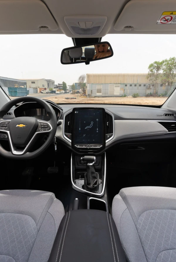  Grey Chevrolet Captiva Photo 