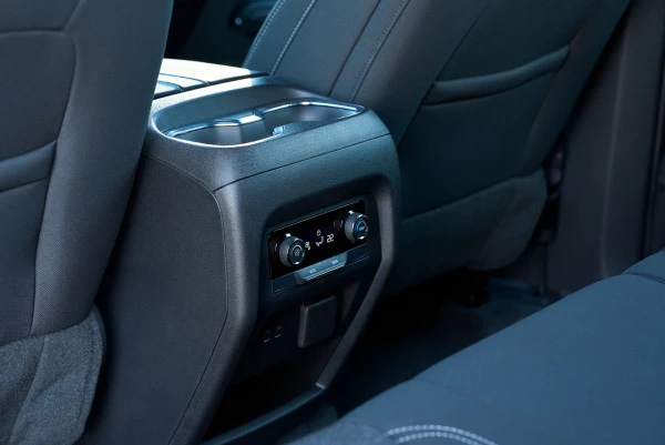  Grey Chevrolet Traverse Photo 