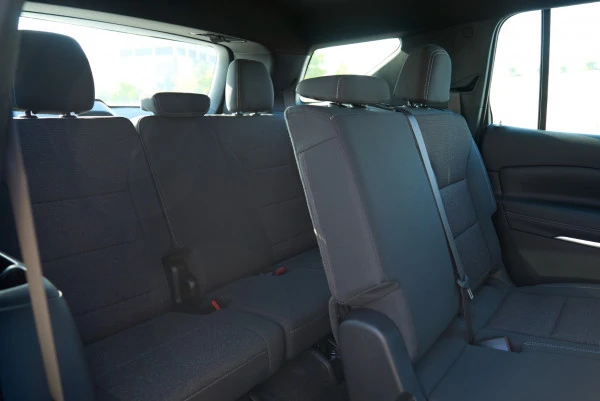  Grey Chevrolet Traverse Photo 