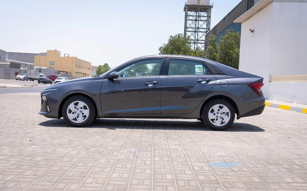  Grey Hyundai Accent Photo 