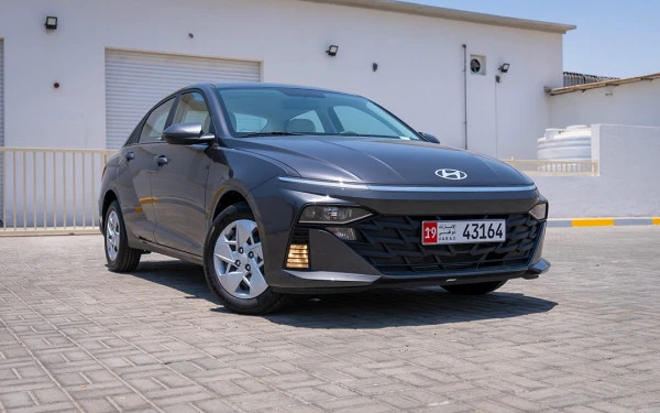  Grey Hyundai Accent Photo 