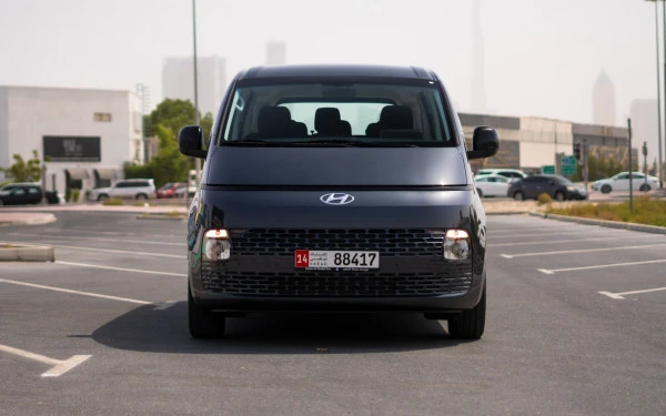  Grey Hyundai Staria Photo 