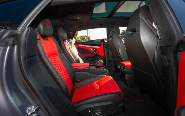  Grey Lamborghini Urus Photo 