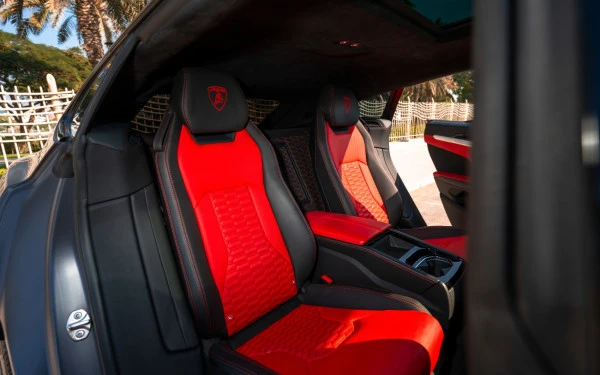  Grey Lamborghini Urus Photo 