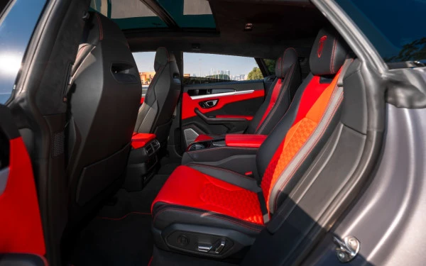  Grey Lamborghini Urus Photo 