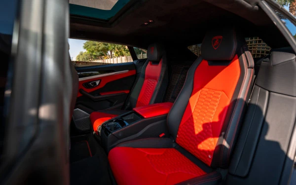  Grey Lamborghini Urus Photo 