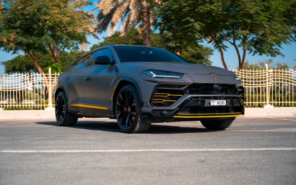  Grey Lamborghini Urus Photo 