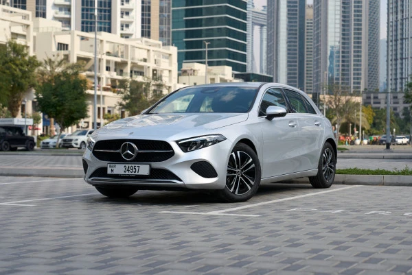  Grey Mercedes A180 Photo 