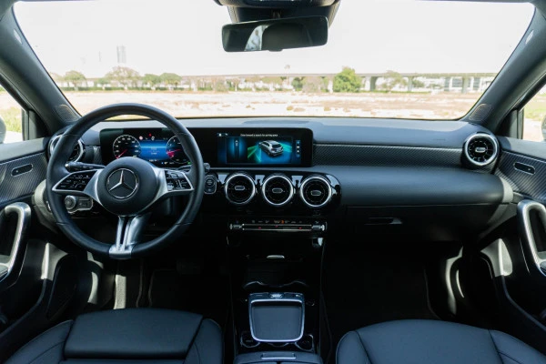  Grey Mercedes A180 Photo 