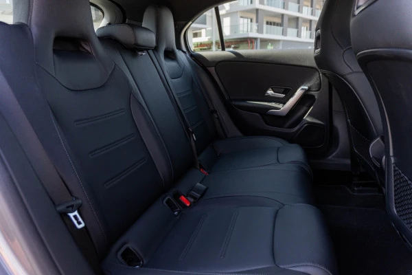  Grey Mercedes A180 Photo 