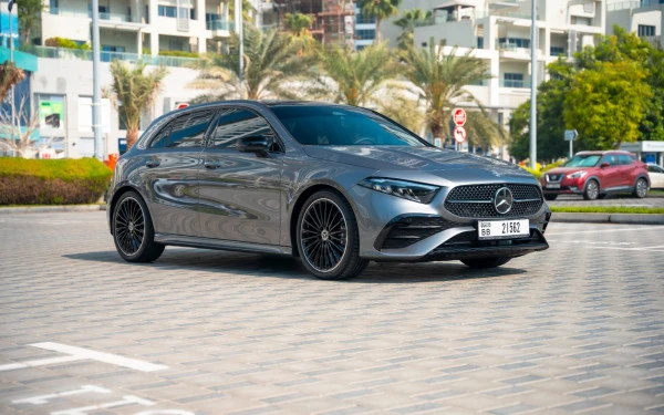  Grey Mercedes A200 Photo 