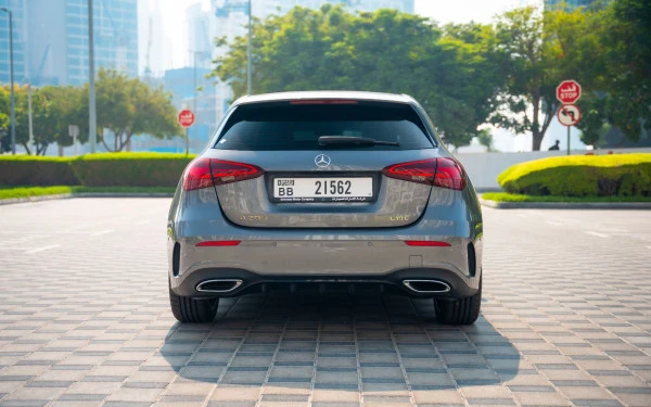  Grey Mercedes A200 Photo 