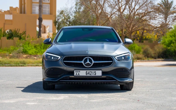  Grey Mercedes C200 Photo 