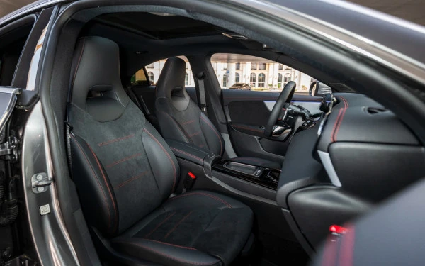  Grey Mercedes CLA200 Photo 