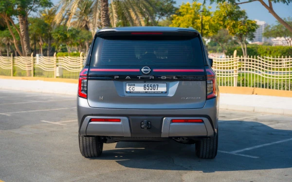  Grey Nissan Patrol Platinum V6 Photo 