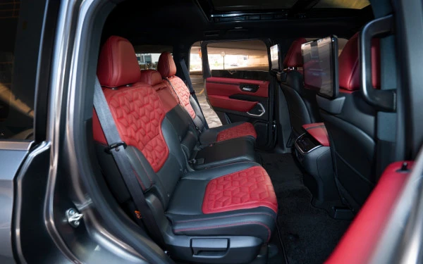  Grey Nissan Patrol Platinum V6 Photo 