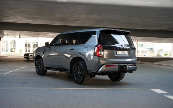  Grey Nissan Patrol Platinum V6 Photo 