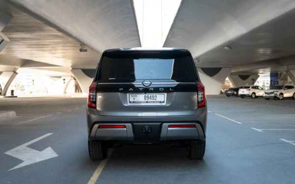  Grey Nissan Patrol Platinum V6 Photo 