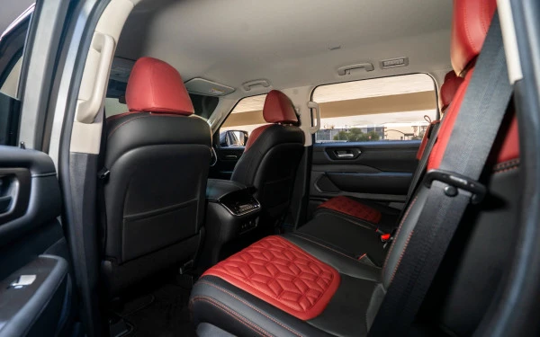  Grey Nissan Patrol Platinum V6 Photo 