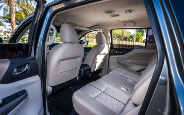  Grey Nissan Xterra Photo 