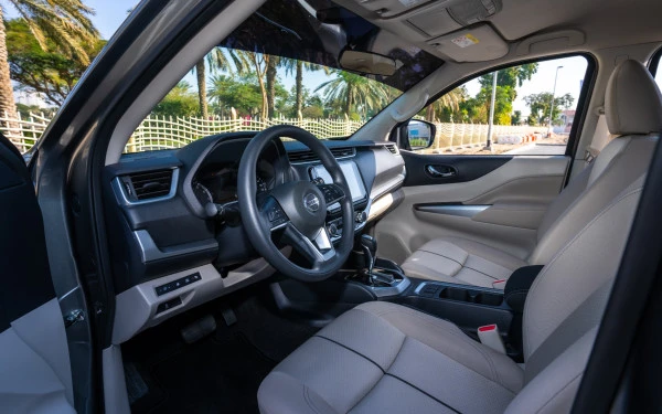  Grey Nissan Xterra Photo 