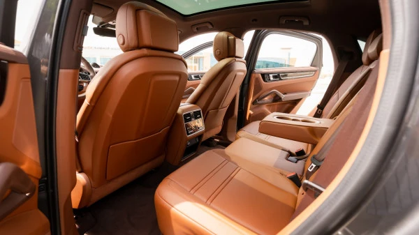  Grey Porsche Cayenne coupe Photo 