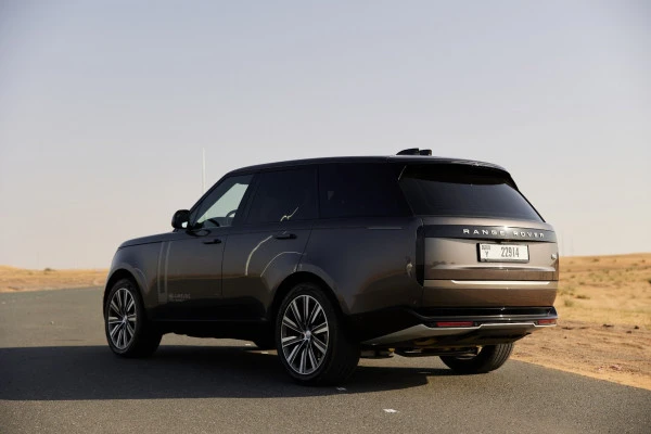  Grey Range Rover Vogue HSE Photo 