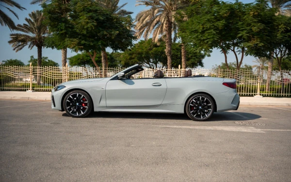  Nardo grey BMW 420i Photo 