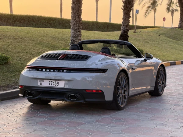  Nardo grey Porsche 911 / Carrera Photo 
