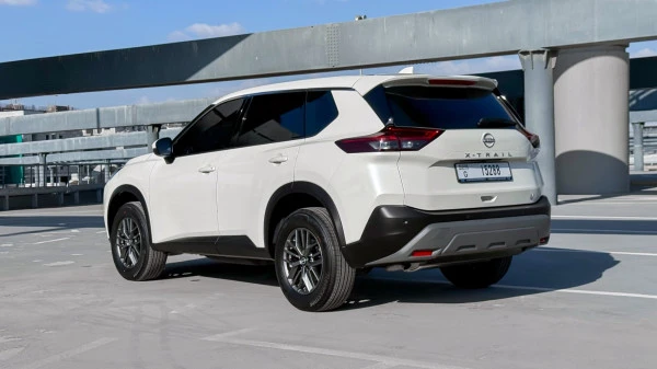  Pearl White Nissan Xtrail Photo 