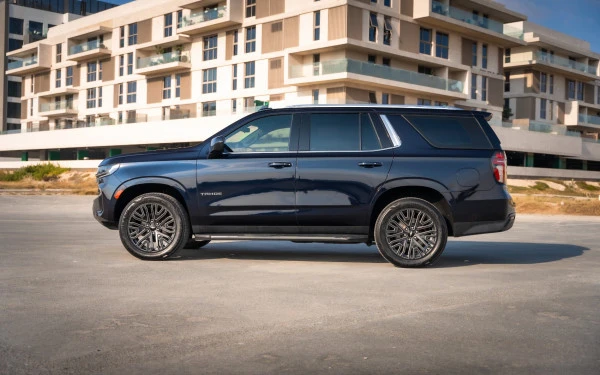  Purple Chevrolet Tahoe Photo 