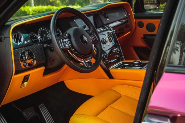  Black Rolls Royce Cullinan Black Badge Photo 