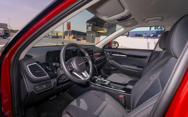  Red KIA Seltos Photo 