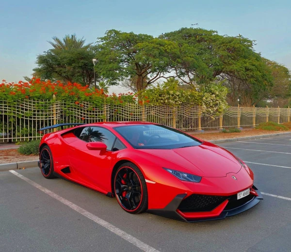  Red Lamborghini Huracan Photo 