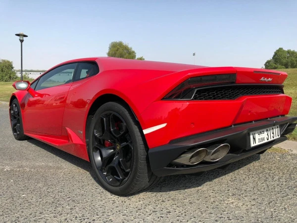  Red Lamborghini Huracan Photo 