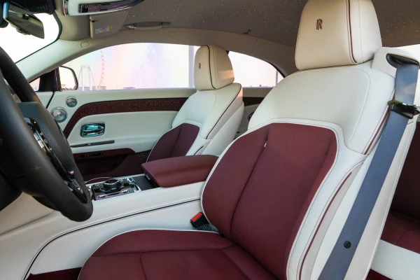  Red Rolls Royce Spectre Photo 