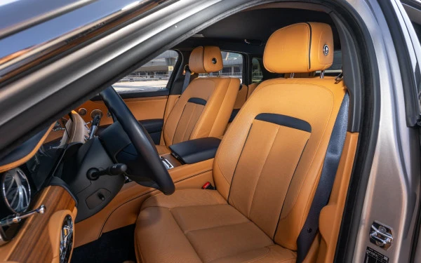  Silver Grey Rolls Royce Ghost Photo 