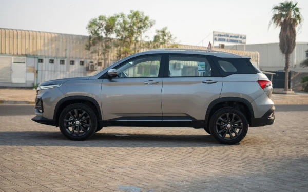  Silver Chevrolet Captiva Photo 