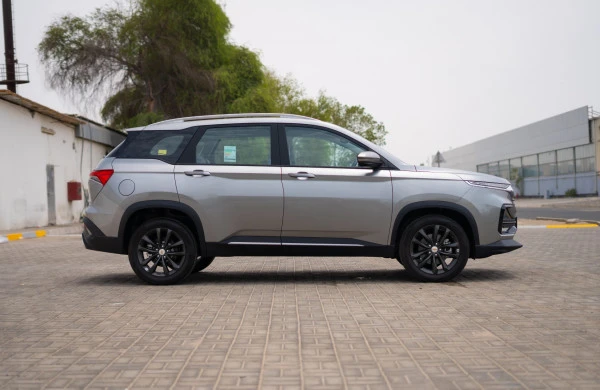  Silver Chevrolet Captiva Photo 