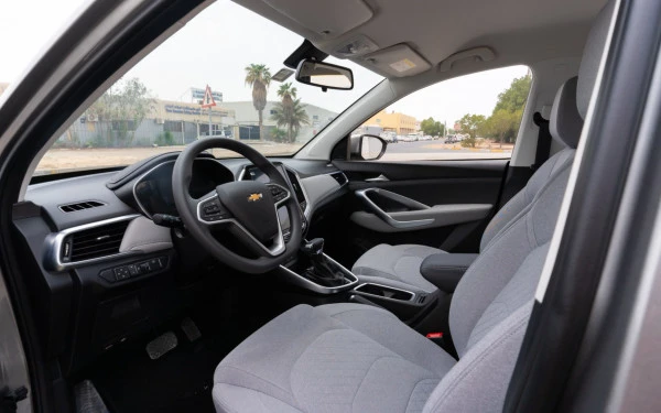  Silver Chevrolet Captiva Photo 