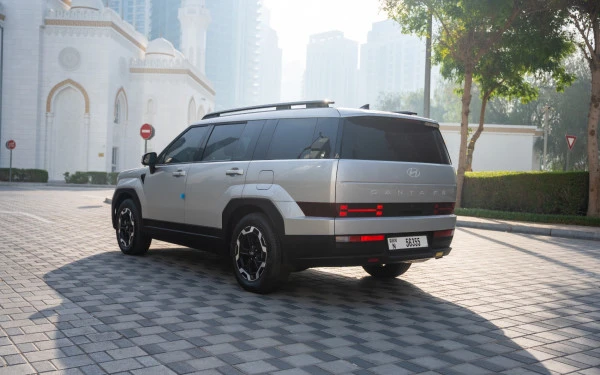  Silver Hyundai Santa Fe Photo 