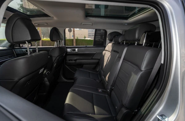  Silver Hyundai Santa Fe Photo 