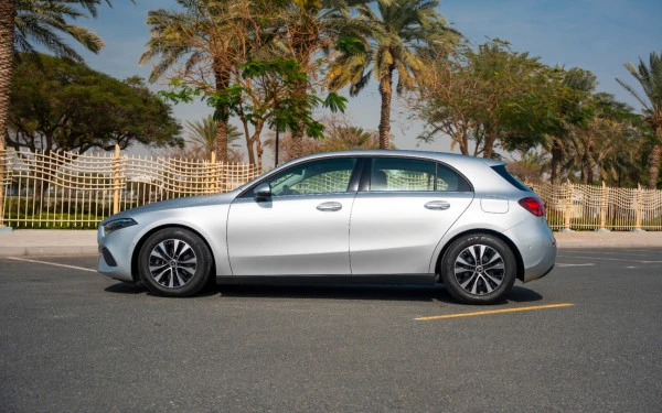  Silver Mercedes A180 Photo 