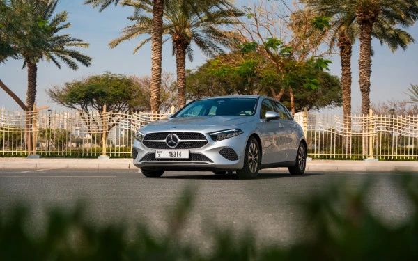  Silver Mercedes A180 Photo 