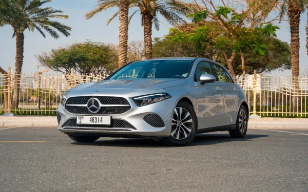  Silver Mercedes A180 Photo 