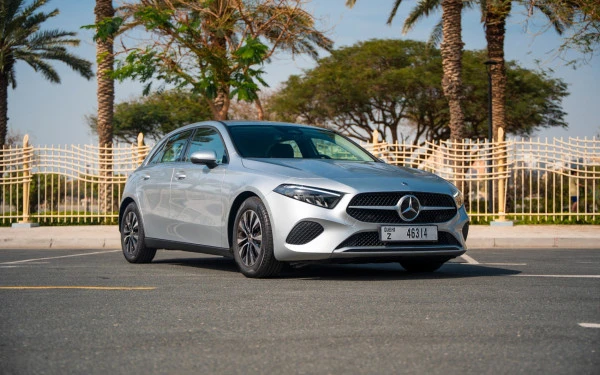  Silver Mercedes A180 Photo 