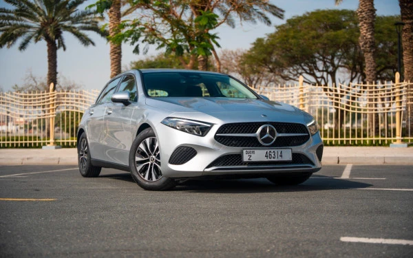  Silver Mercedes A180 Photo 