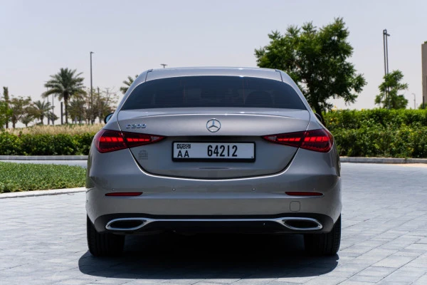  Silver Mercedes C200 Photo 